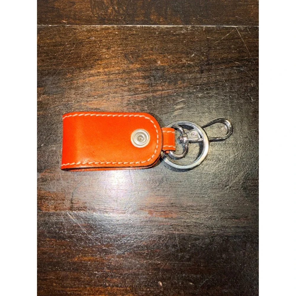 Vera Pelle Orange Leather Keychain Made in‎ Italy Belt Loop Key Fob Silver Clasp